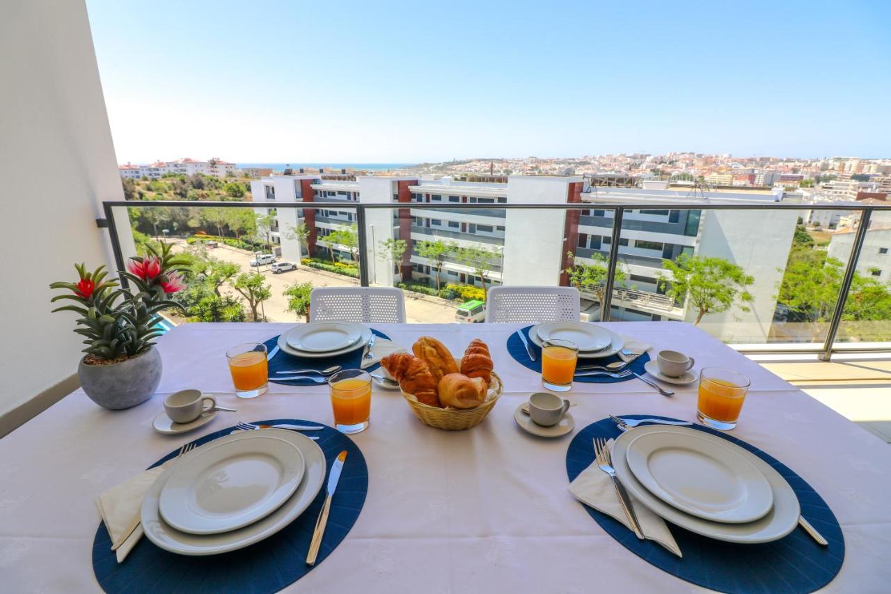 Mc Suites Lagos With Pool And Sea View Zewnętrze zdjęcie