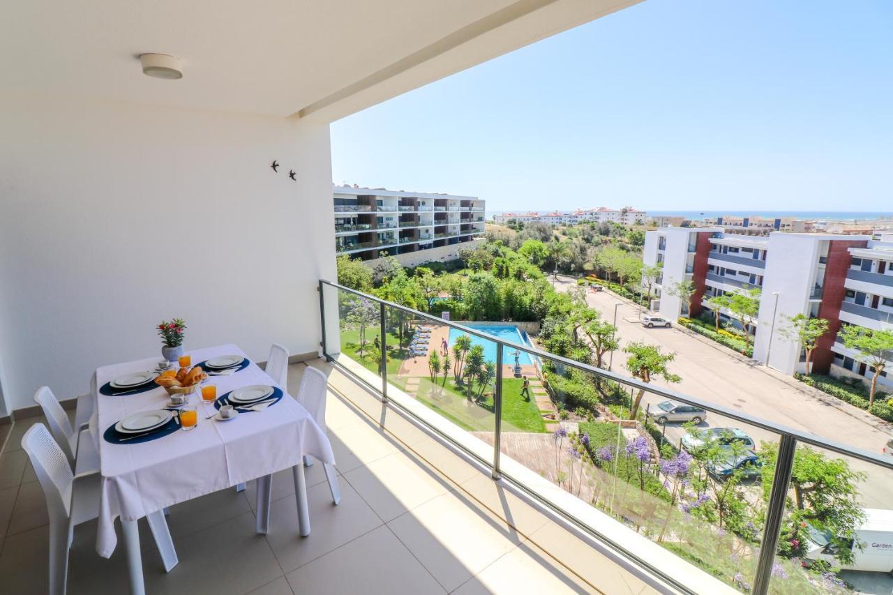 Mc Suites Lagos With Pool And Sea View Zewnętrze zdjęcie